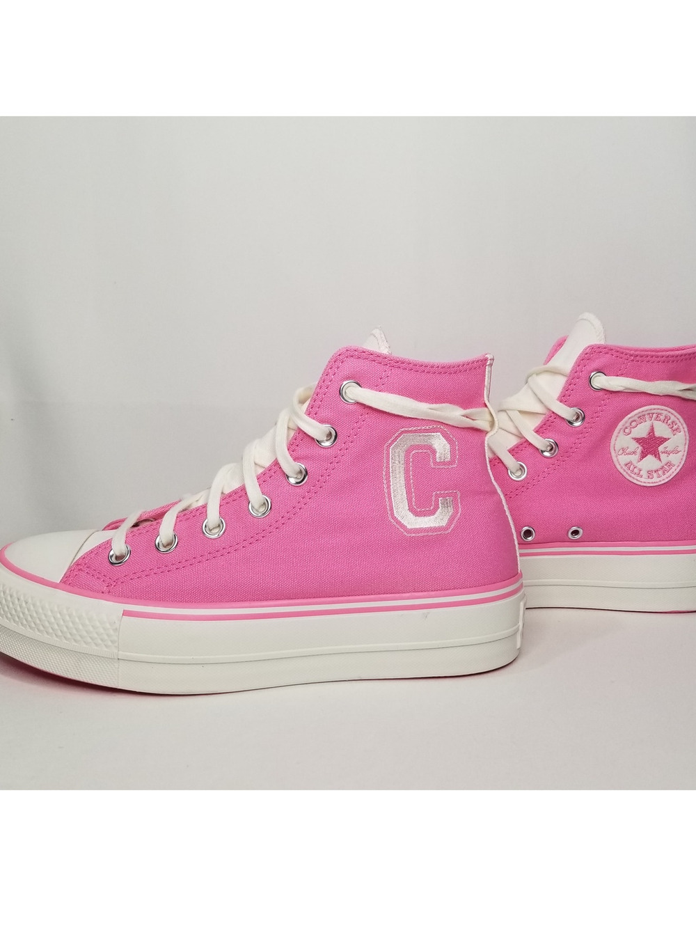 Converse Women's CTAS Lift Platform Retro Varsity Size 8.5 Pink  A07141C  NWT